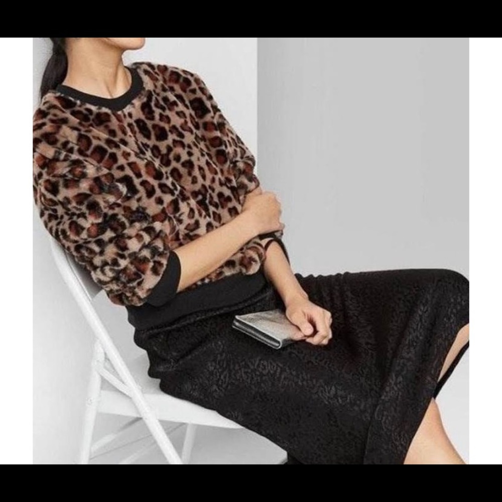 Never worn wild fable fuzzy leopard print sweater!